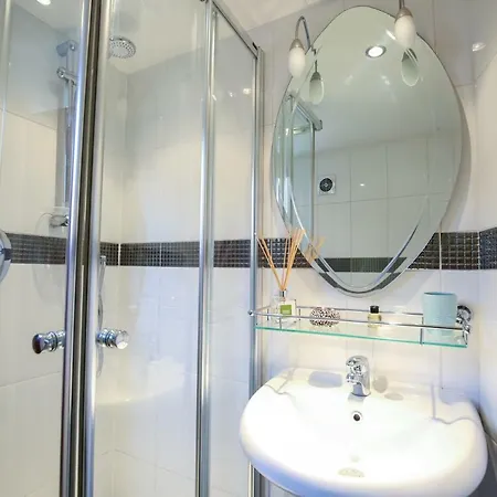 Cobbleview Guest house